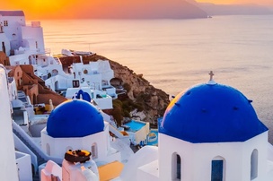 Discovering Athens and Santorini